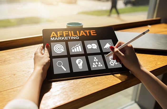 select best affiliate marketing program